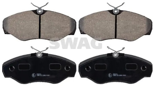 Brake pads front axle - front,